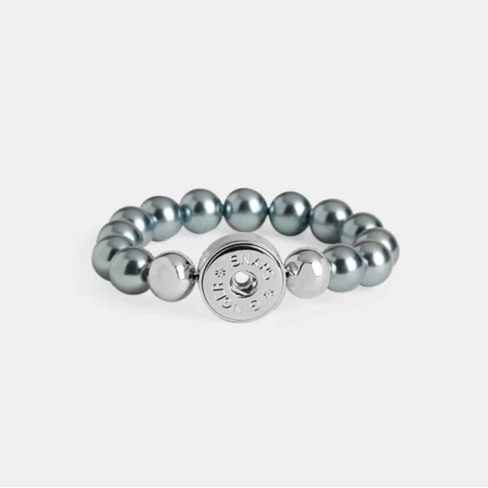 Gray Bead Snap Button Bracelet and 4 Charms - 18mm/20mm Ginger Snaps & Co. - Picture 7 of 10